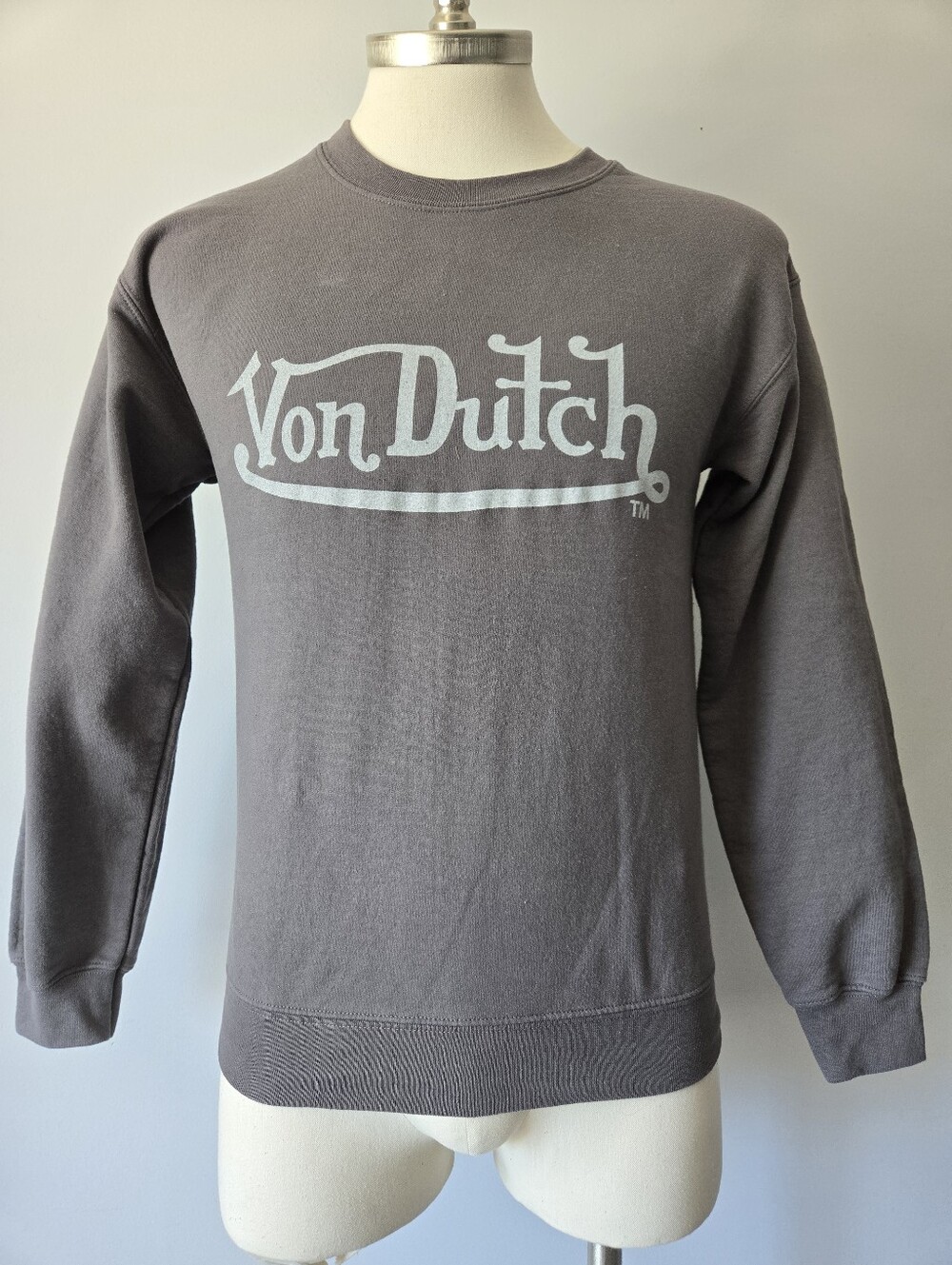 Von Dutch Gray Crewneck Sweater with White Logo. Size Small